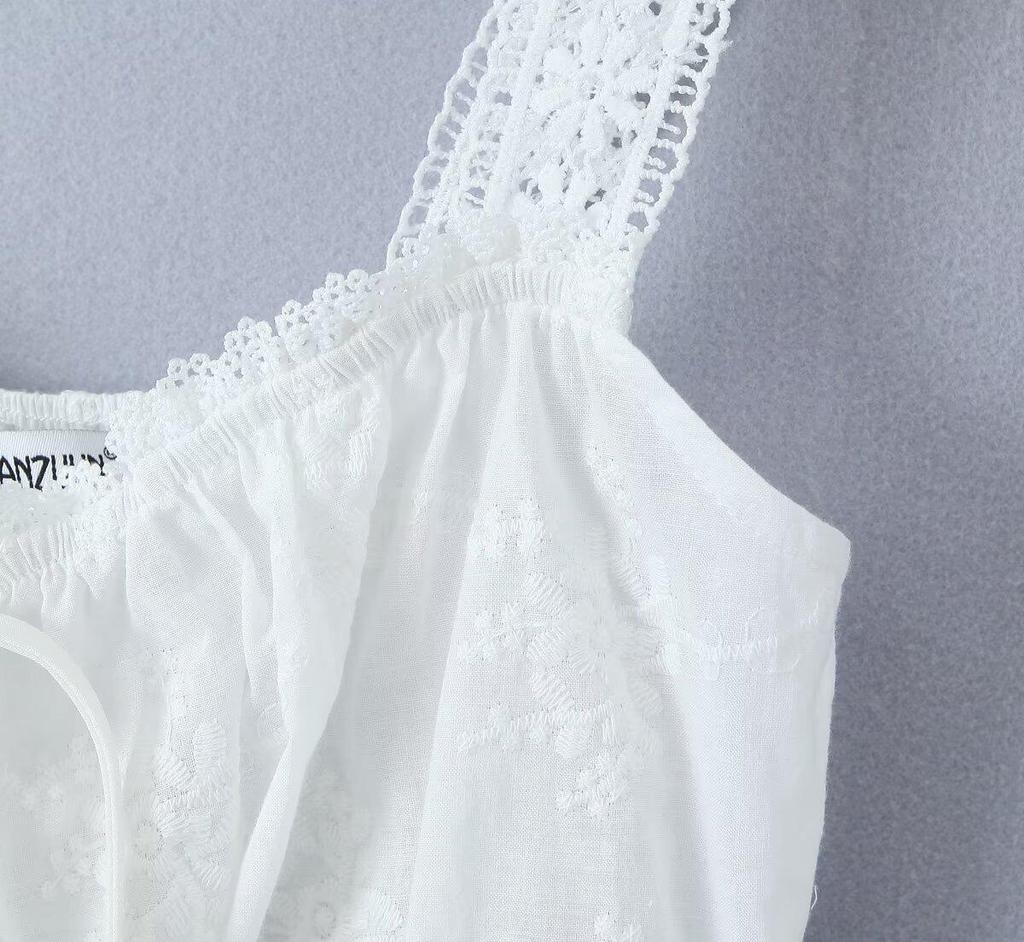French Style One-Shoulder Lace Top & High-Waisted Patchwork Skirt Set 2024