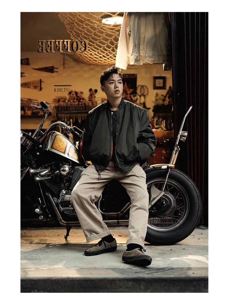 Normanlong MA1 Militär-Pilotenjacke: Herren Klassische Verdickte Herbst-Winter Air Force Baseball Oberbekleidung