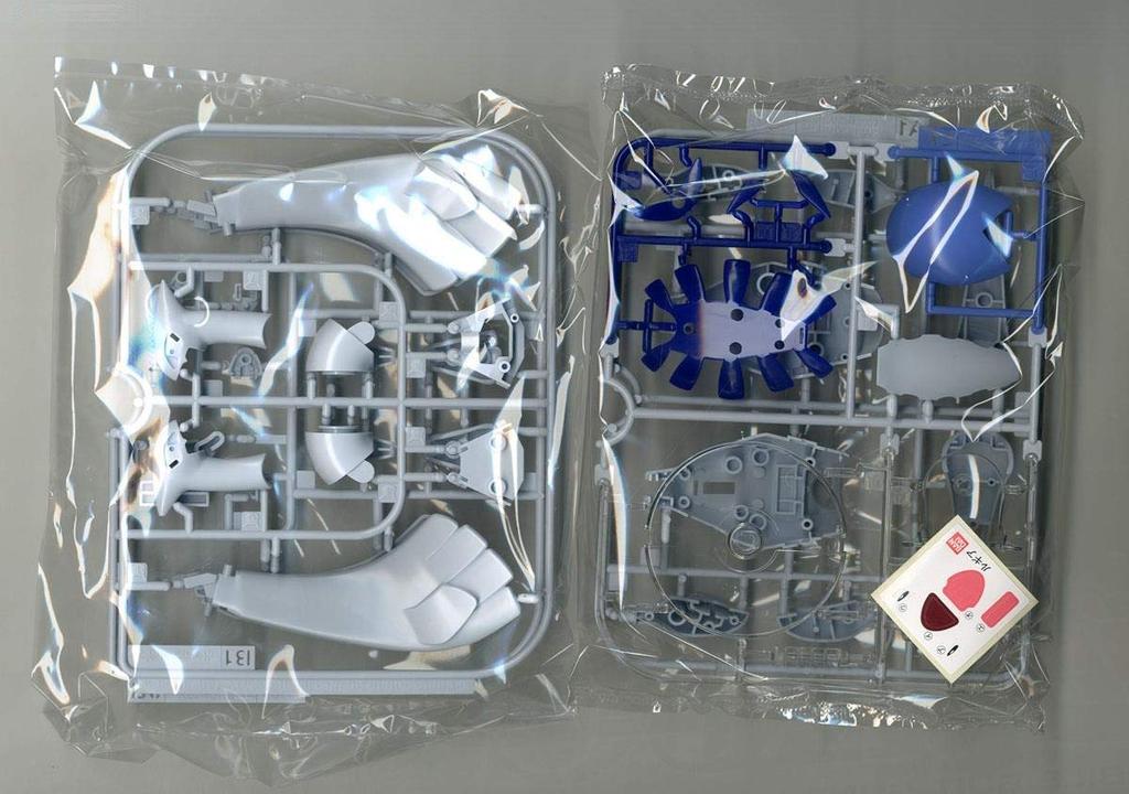 BANDAI SPIRITS 04 Lugia Pokemon Plastic Model Collection 0 and (Ages Up)