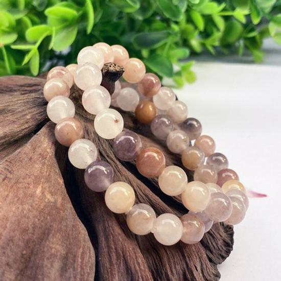 Gold Thread Jade Bracelet with Violet 8mm Round Beads - Women's Single Loop Accessory.