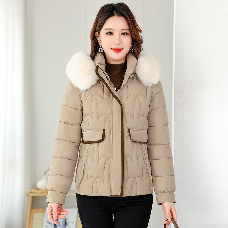 New cotton-padded clothes women's short autumn and winter jackets, large fur collar removable hat, warm cotton-padded clothes, foreign style fashionab