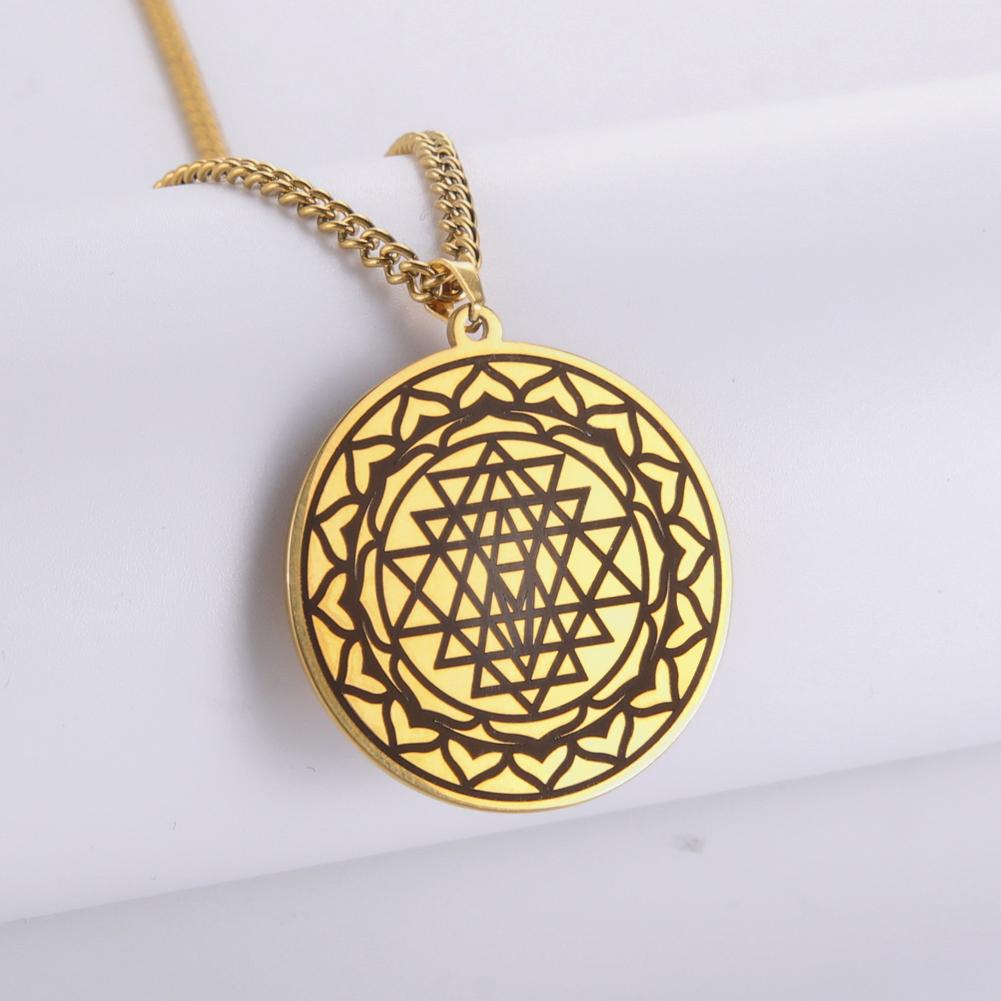 Dawapara Sri Yantra Mandala Sacred Geometry Pendant Necklace Chakra Energy Necklace Meditation Spiritual Jewelry Stainless Steel