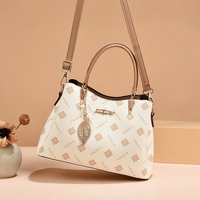 Fashion Women's Bag 2026 New Versatile Temperament Shoulder Crossbody Portable Fashion Women's Bag Casual