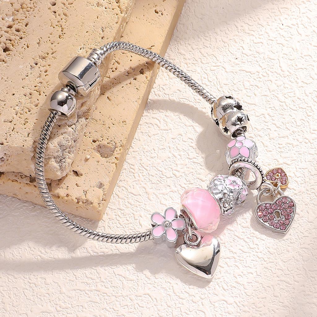 1 Piece of Women's Fashion Matching Multi-element Love Pan Family Bracelet Bracelet for Daily Wear, Party Accessories