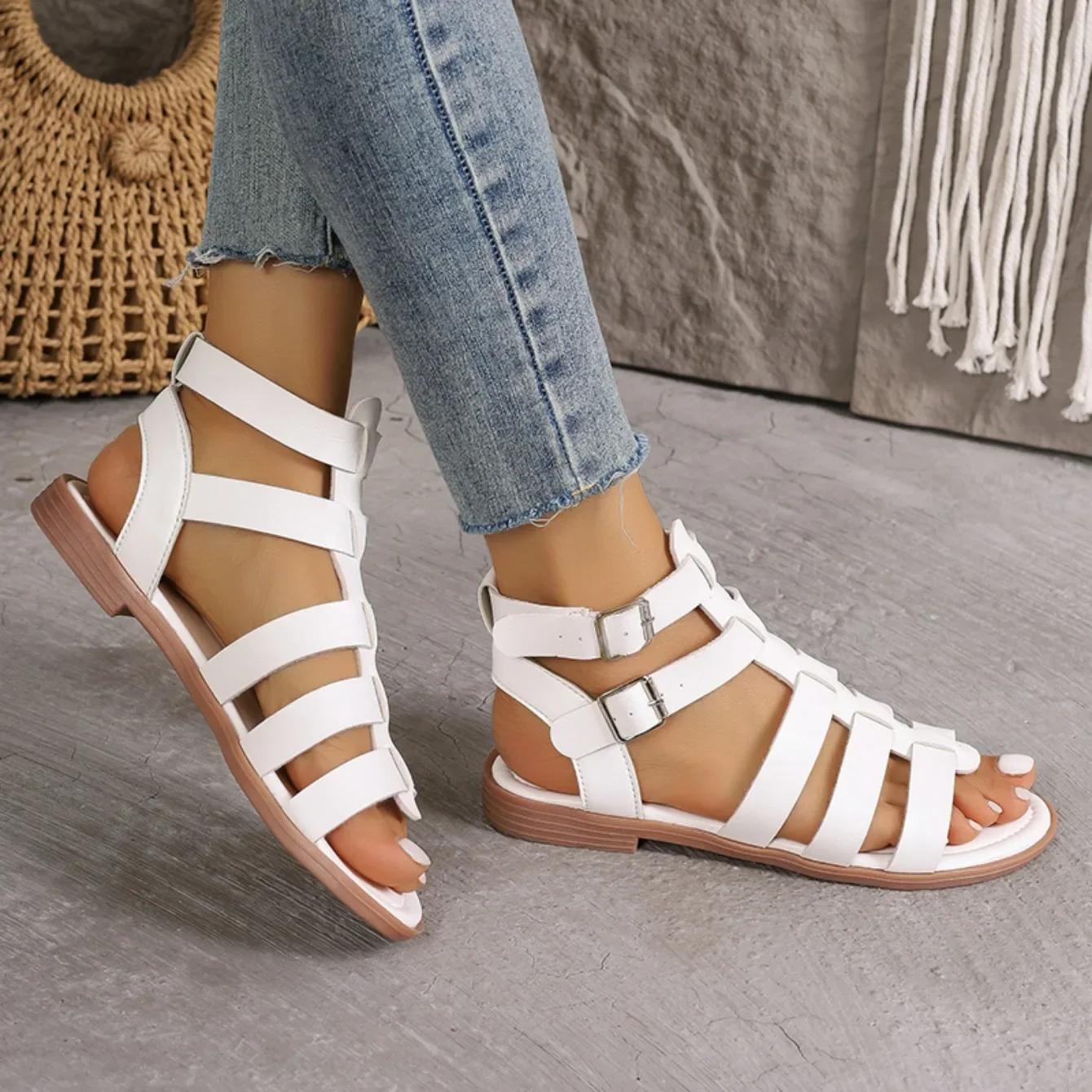

Летние новые роскошные женские сандалии элегантные женские туфли на низком каблуке на плоской подошве повседневные гладиаторские белые сандалии с рыбьим носком дизайнерские сандалии на плоской подошве 40