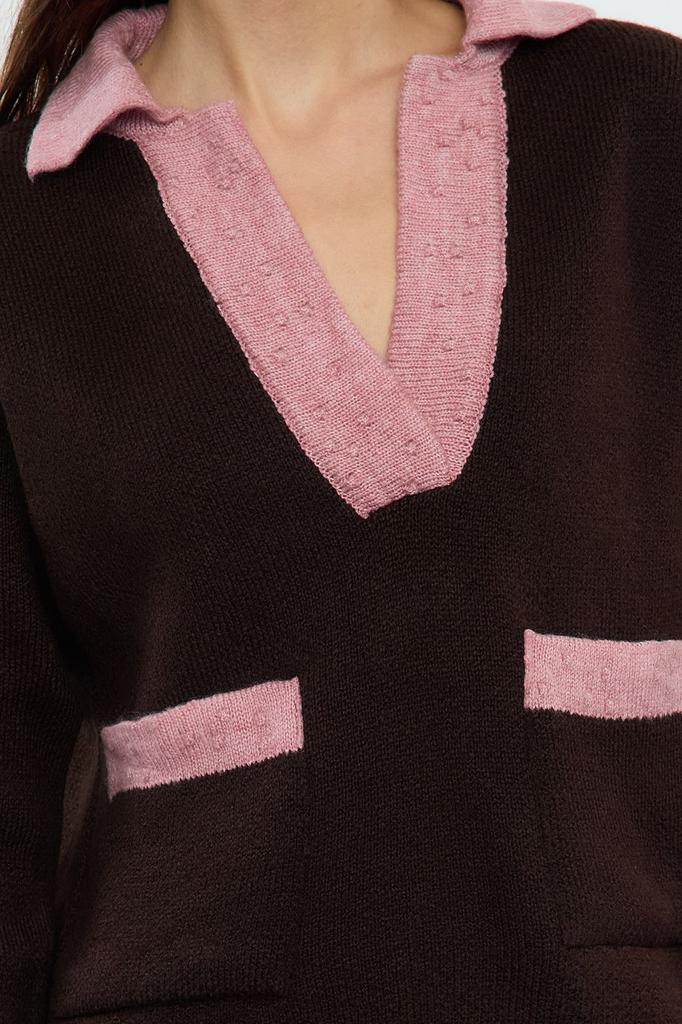 Women's Elegance Style Sweater Brown Soft Textured Color Blocked Knitwear Sweater