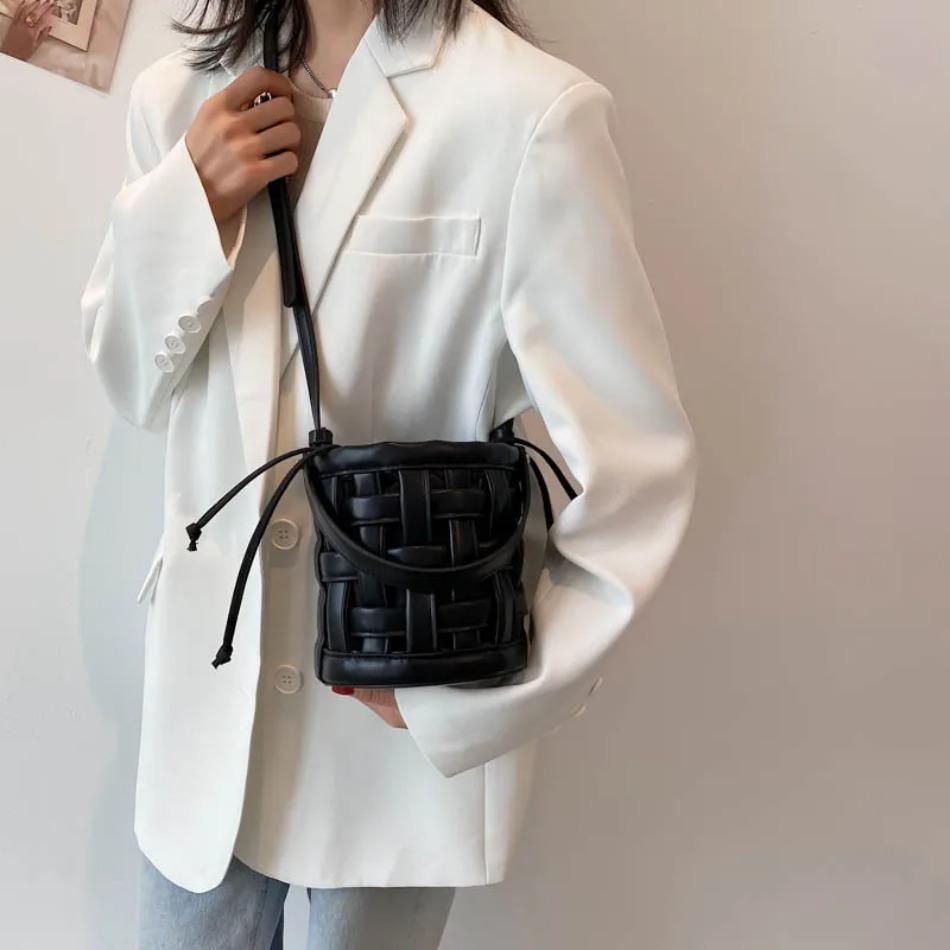 Summer New Bag Women's Texture Foreign Water Bucket Bag Woven Fashion Handbag Crossbody Bag Handbag Women