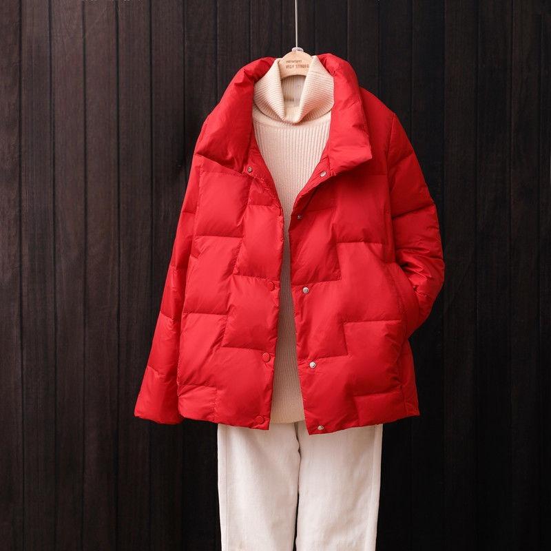 Women's Stand Collar Long Sleeve Puffer Jacket Loose Fit Commuter Style Lightweight Down Jacket