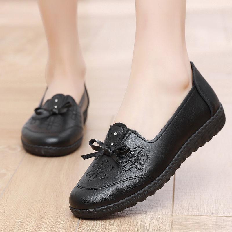 Mom shoes spring soft soles versatile single shoes flat middle-aged and elderly women's shoes non-slip grandma