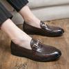 Übergröße Britisches Steinmuster einfarbige Slipper Herrenmode Business Casual Fuß Lederschuhe Koreanische Version Freizeitschuhe