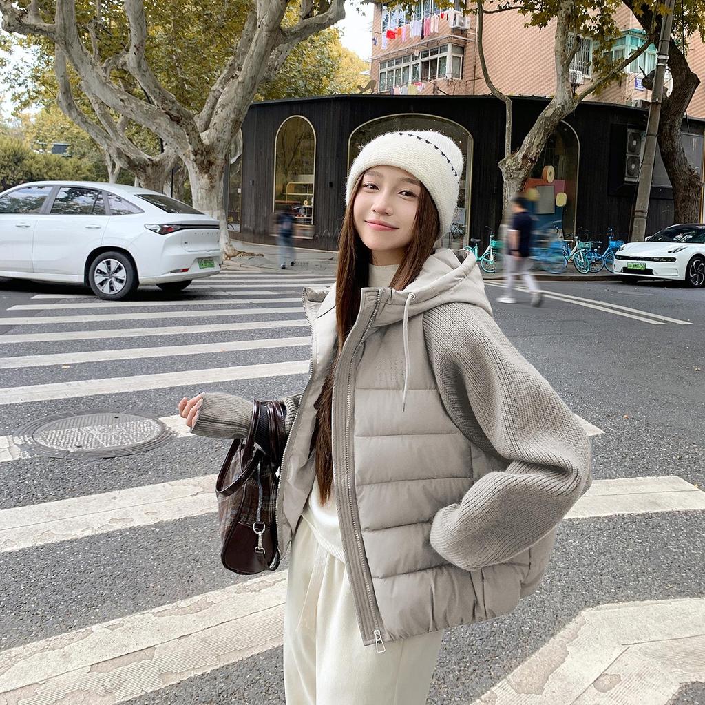 Women's 2026 Knitted Patchwork Sleeve Cotton Jacket - Short, Two-Piece Style, Autumn/Winter New Fashion Outerwear