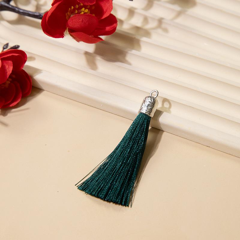 

DIY Tassel Pendants With Small Caps — For Clothing, Bookmarks, And Accessories One Size темно-зеленого