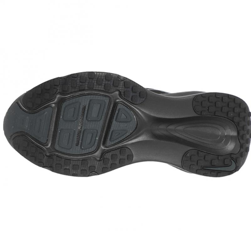 Nike Vomero 18