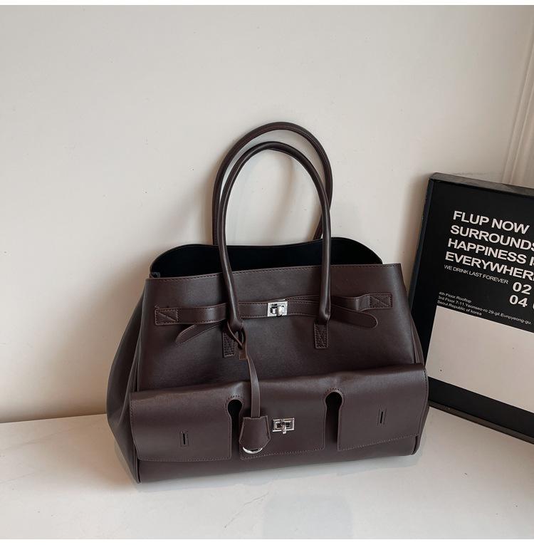 

Премиальная легкая роскошная ретро-сумка женская 2025 новая модная сумка-тоут большой вместимости нишевая сумка-мессенджер для通勤