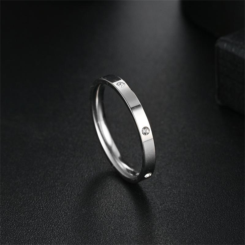 Niche Diamond-Set Titanium Steel Couple Ring - High-End Luxury Jewelry