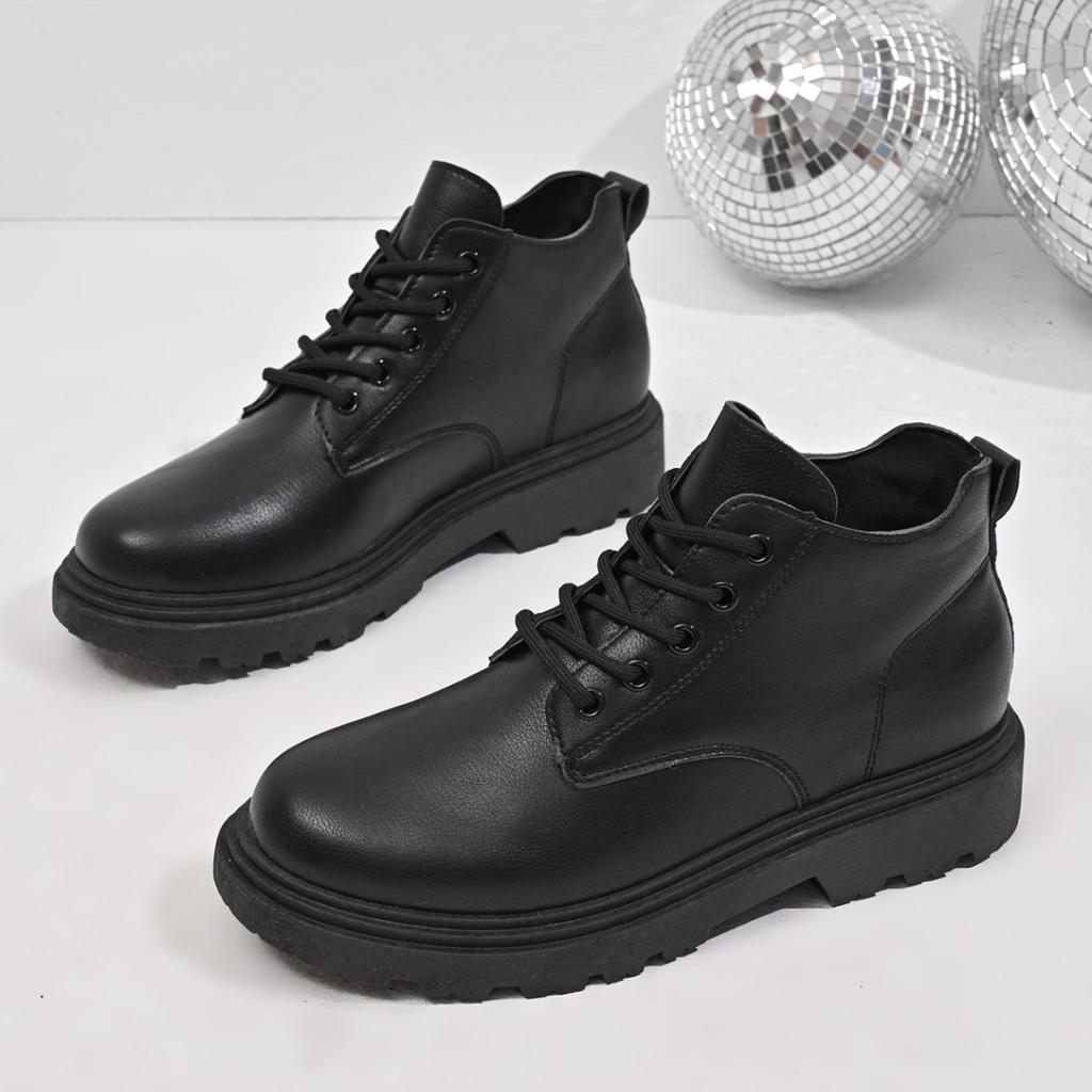 Popular large-size Martin boots thick-soled Martin boots women's new fashion versatile casual short boots in autumn and winter 2025