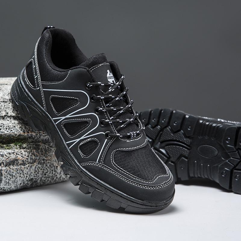 Hiking shoes new lightweight casual shoes versatile running sneakers cold sticky large size men's shoes