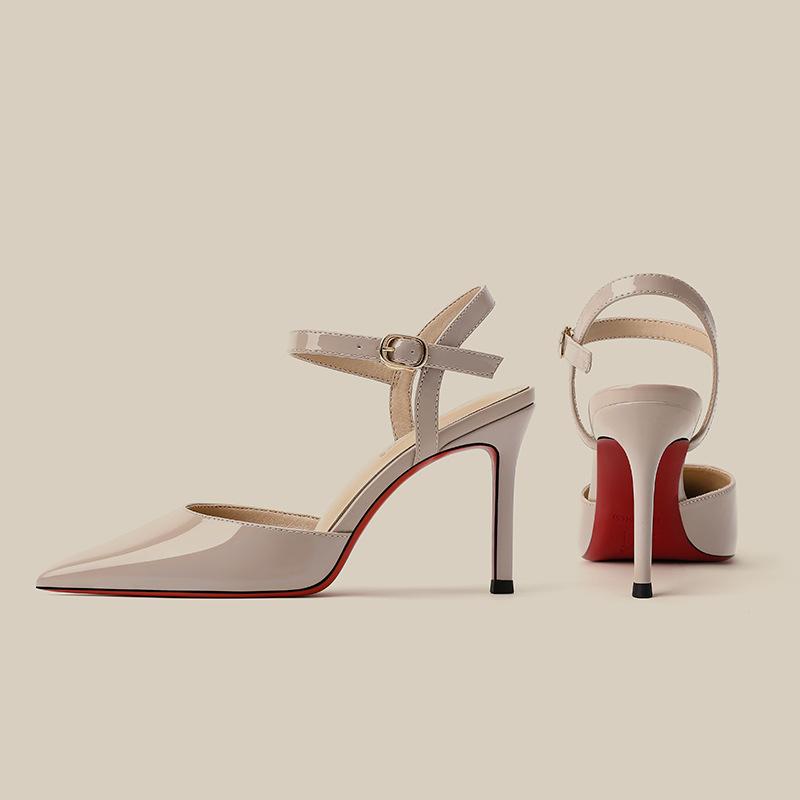 

Черные туфли на высоком каблуке с красной подошвой женские тонкие каблуки острый носок 2025 осень и зима новые сексуальные полые с пряжкой на ремешке темпераментные одинарные туфли 40