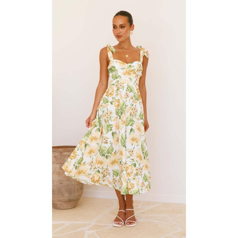 

Новые летние женские праздничные платья с принтом на бретельках S