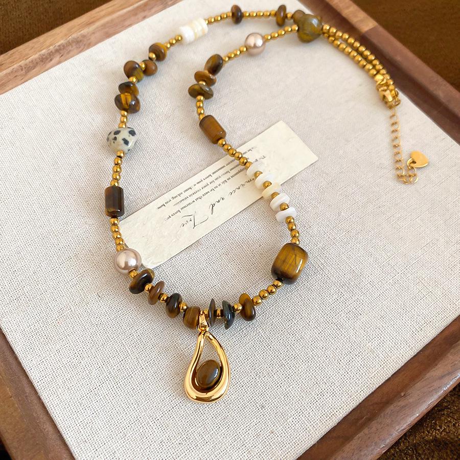 Maillard Tiger Eye Bead Round Pendant Necklace - Retro Casual Style Sweater Chain, Simple and Versatile.