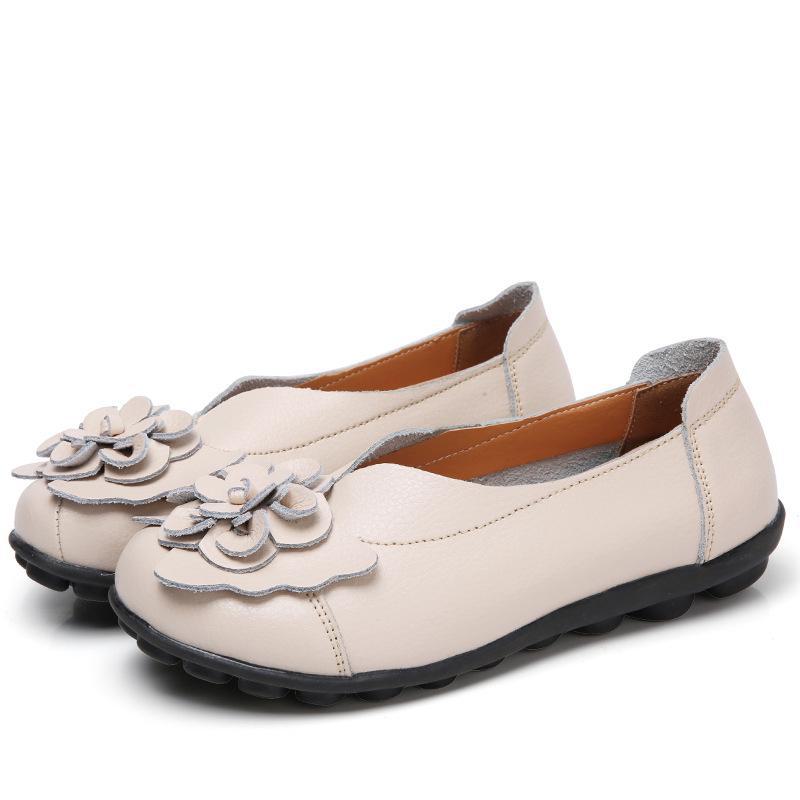 2023 Spring/Summer Women's Two-layer Cowhide Floral Flat Shoes - Comfortable and Stylish for Moms