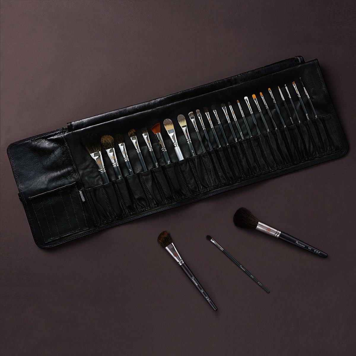 Professional Black 25-Piece Set