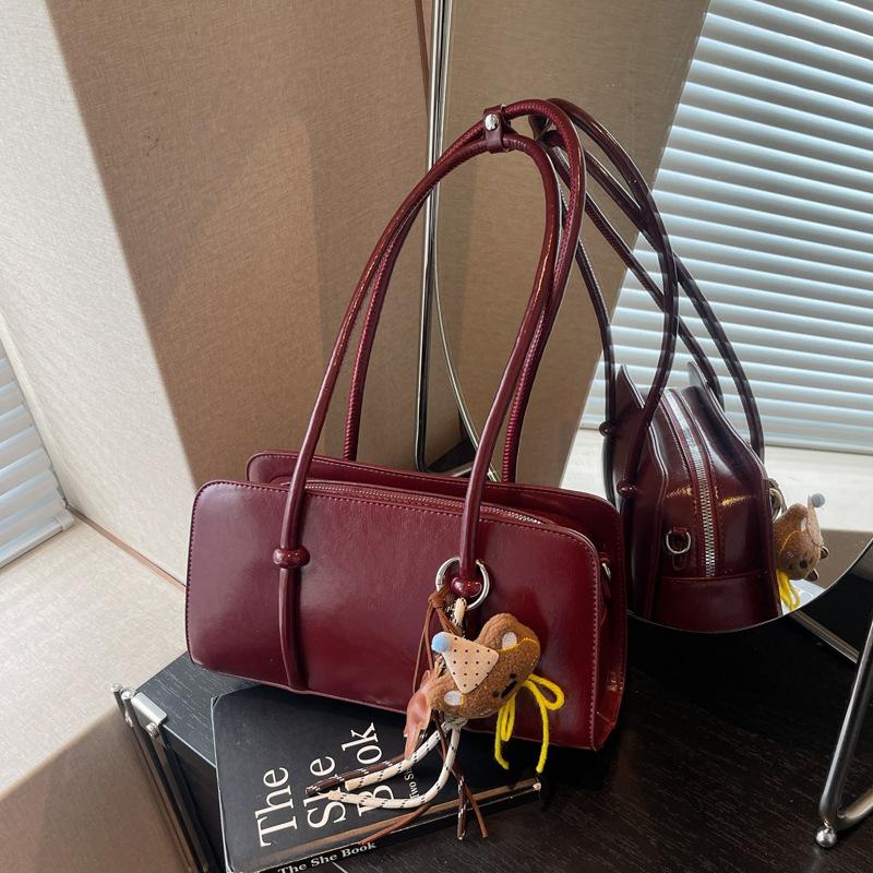 Retro Bag Women's Large Capacity 2025 New Autumn and Winter Versatile Shoulder Underarm Bag Casual Texture Commuter Pillow Bag