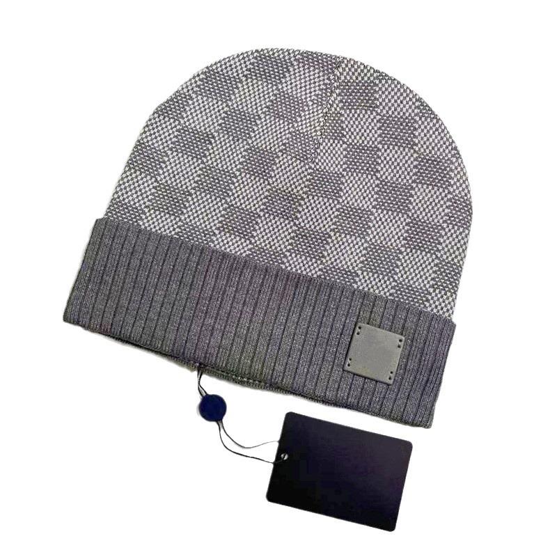 Unisex Winter Wool Black Knitted Hat for Outdoor Warmth
