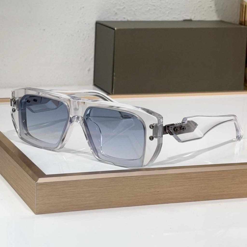 Classic Rivet Designer Style Style Irregular Sun Glasses Glasses Ladies For Men Classic Sun Eyeglasses Punk Popular Big Spectacle Frame Frame
