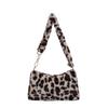 Portable niche design simple bag women's new trendy fashion personalized underarm pillow bag