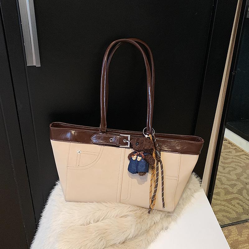 Large-capacity Bag Women's Spring and Summer Versatile New Niche Single Shoulder Underarm Bag Casual Commuter Tote Bag