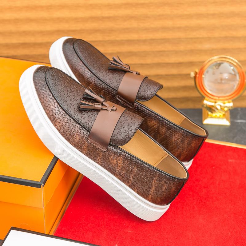 Fashion Fashionable Tassel Shoes From The United States Men Casual Comfortable Casual Shoes Men Business Travel Driving Shoes in 38-46