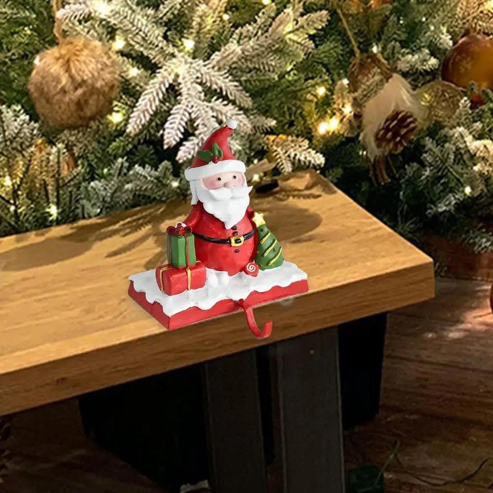 Resin Santa Claus Snowman Hook Non-skid Fireplace Mantel Stand Hanger  Party Favors