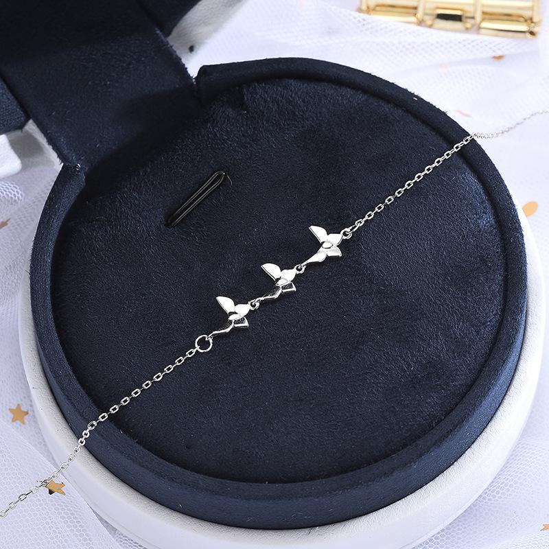 Korean Fashion, Exquisite and Simple Butterfly Silver Bracelet, Small Fresh and Sweet Jewelry, Temperament and Creative Hand Jewelry S925