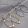 1 Pair Women's Geometric Rhombus Earrings Wave Twisted Design Sweet Sparkling Metal Drop Ear Climbers Electroplated Elegant Jewelry for Daily Party