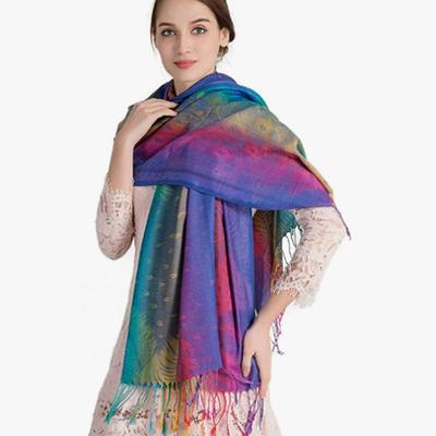 Accessoires – Schals & Tücher