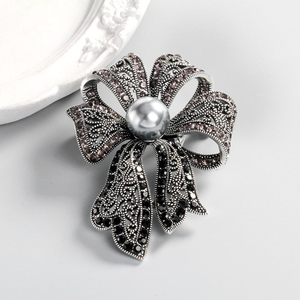 French Style Bow Brooch Corsage Ornament Black Brooch Exquisite Fully-rhinestone Pin  Women