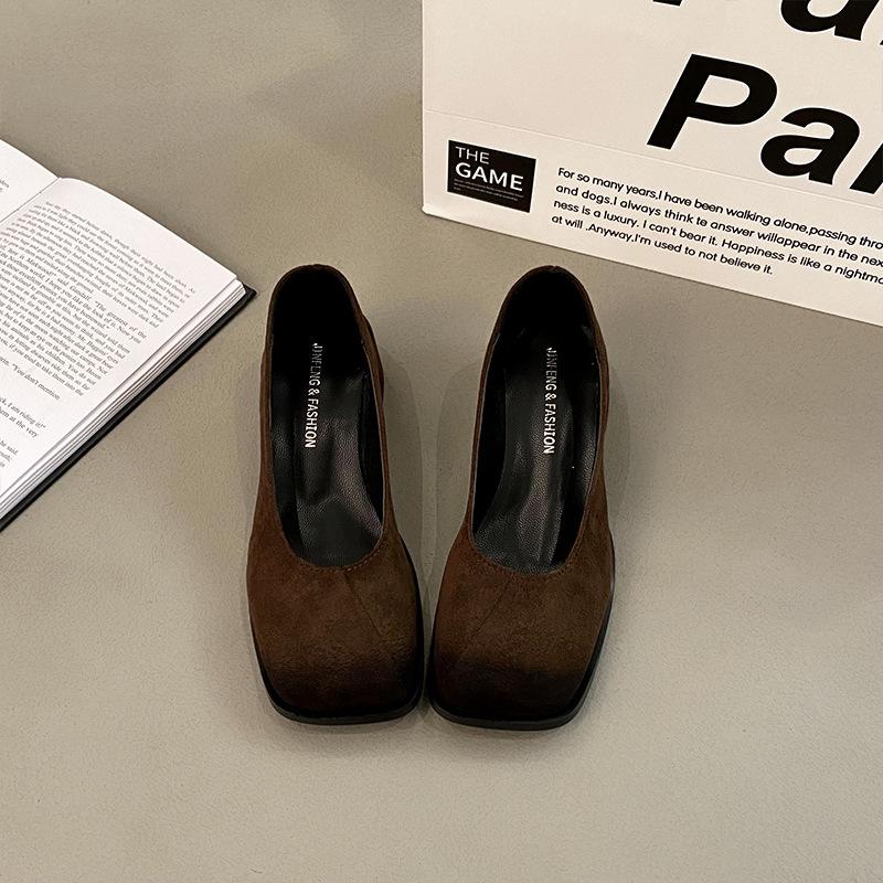 Temperament late evening breeze shallow mouth single shoes women's 2025 new French thick heel Mary Jane high heels versatile commuter women's shoes