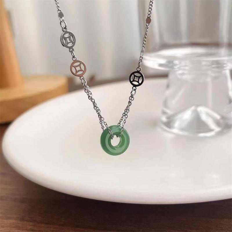 Wind jade safety buckle necklace new women s niche design sense collarbone chain neck chain