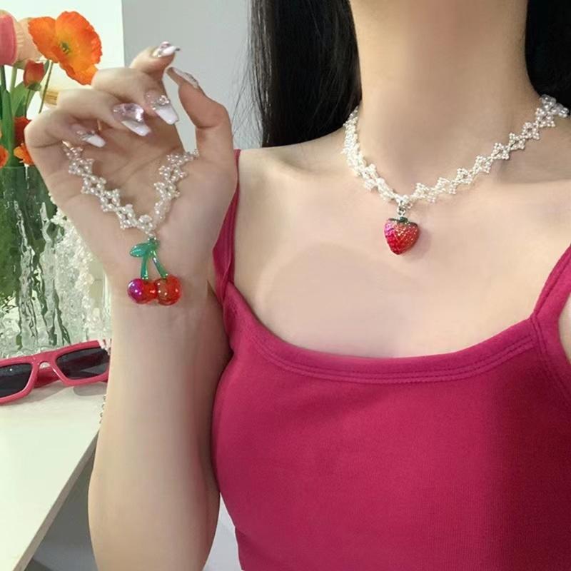 Fashion Cherry Strawberry Pendant Necklace Sweet Double Layer Pearl Clavicle Chain Choker Necklace Jewelry Neck Chain