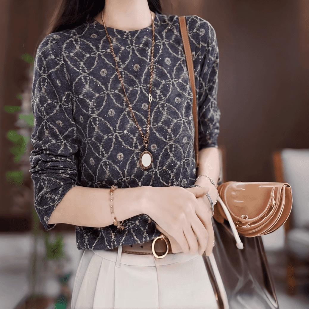 

Autumn/Winter 2025 Women s Wool Long-Sleeve Versatile Loose Fit Slimming Warm Base Layer Top for Moms 3XL (140-155 lbs)