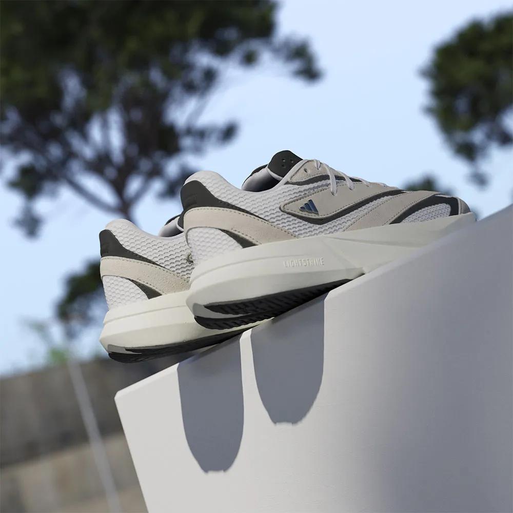 adidas Кросовки Lightstride