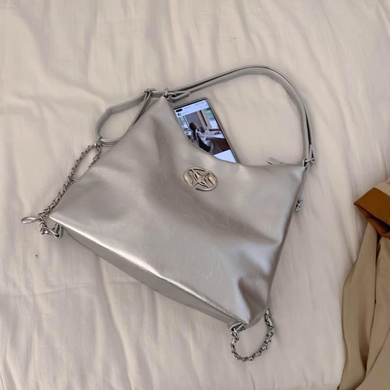 

Tote bag women s bag new trendy student casual backpack versatile large capacity shoulder bag backpack срібний