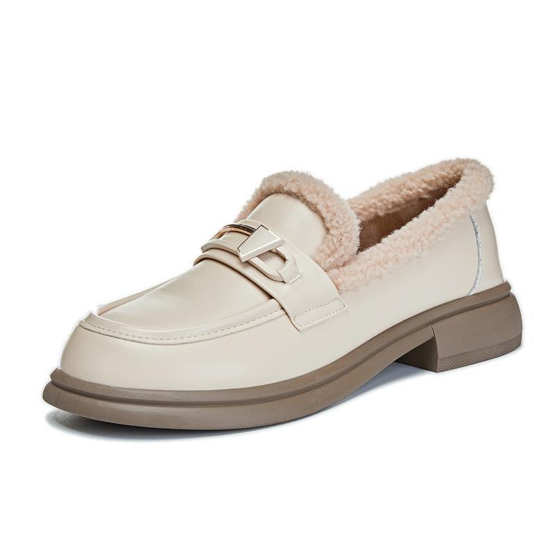 Leather Loafers Women's 2025 Winter New Velvet Warm Round Head Retro British Fashion Single Shoes Versatile Shoes