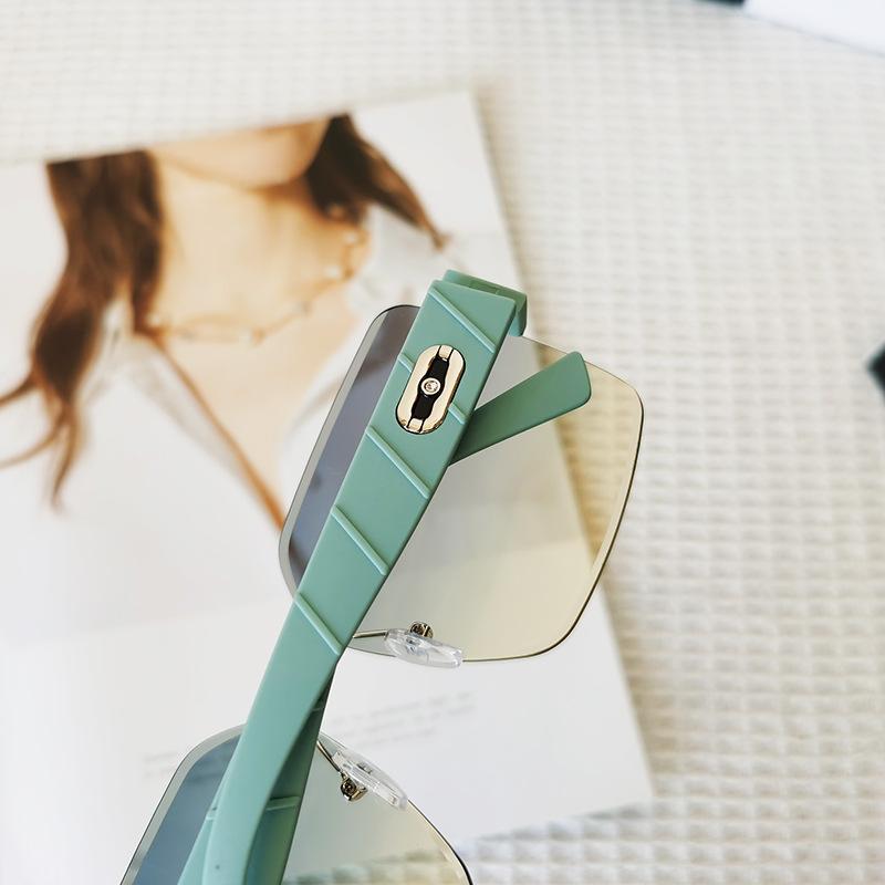 Diamond Embellished Sunglasses Fashionable And Elegant Blue Glasses Frameless High-End Sunglasses Women