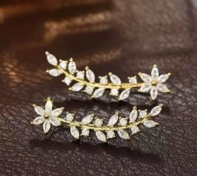 

European and American cross-border popular ear hooks with rhinestone flowers, leaves and gold leaves One Size