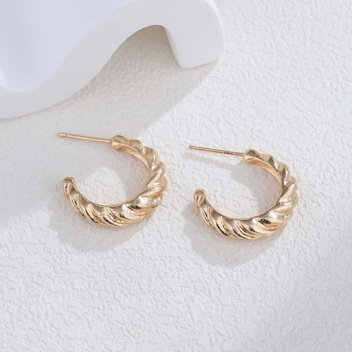 

Простые металлические серьги в форме буквы C от Temperament, женская мода, универсальные серьги-украшения в виде темперамента, индивидуальные витые серьги-перевертыши