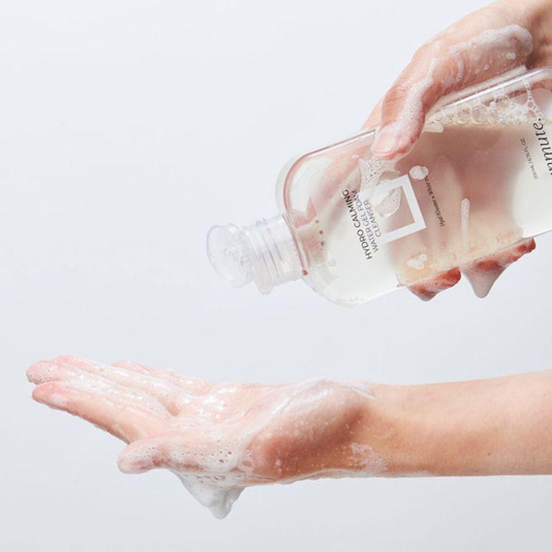 Unmute. Hydro Calming Water Gel Foam Cleanser 200ml