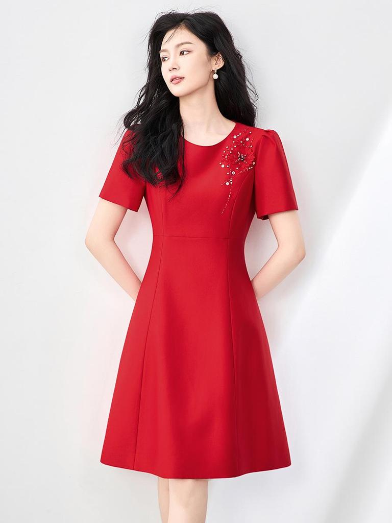 Elegantes leicht luxuriöses mit Diamanten besetztes Blumen-Abendkleid für Damen