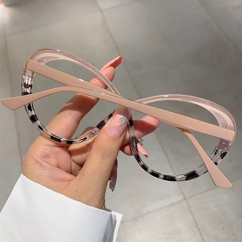Hot-Selling Wind Oval Flat Glasses Trend With The Same Face Small High Value Anti-Blue Glasses